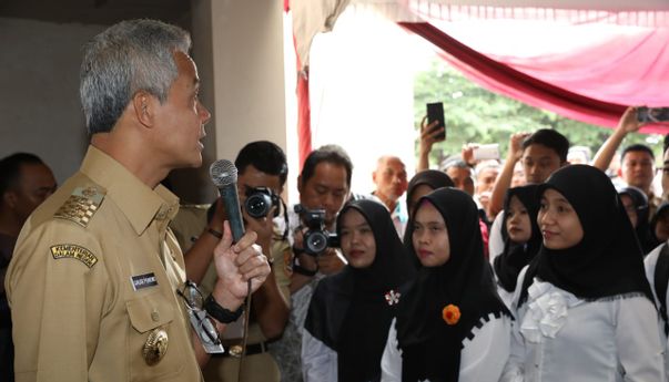 Ganjar Jangan Mimpi Menjadi Presiden, Urus Jateng Saja Tidak Bisa