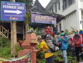 Terbaru: Pendaki Gunung Slamet Wajib Bawa Surat Keterangan Sehat