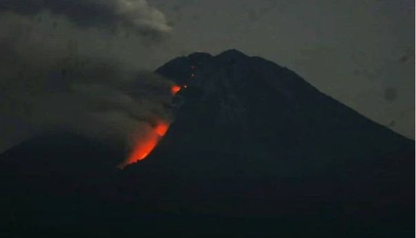 Erupsi Semeru: Ratusan Warga Mengungsi, BPBD Kabupaten Lumajang Gerak Cepat