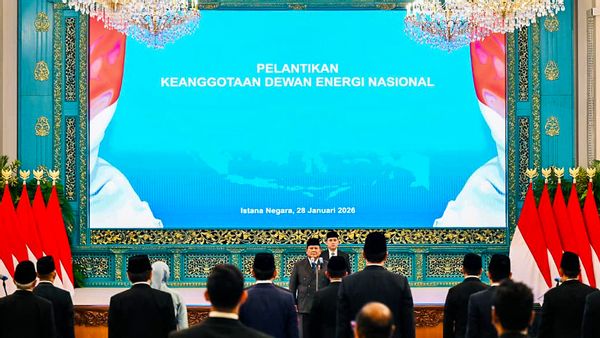 Dewan Energi Nasional Resmi Dilantik, Prabowo Tegaskan Prioritas Ketahanan Energi