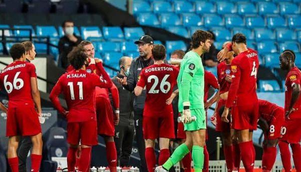 Dipecundangi Manchester City, Liverpool Tetap Tak Terkejar di Puncak Klasemen