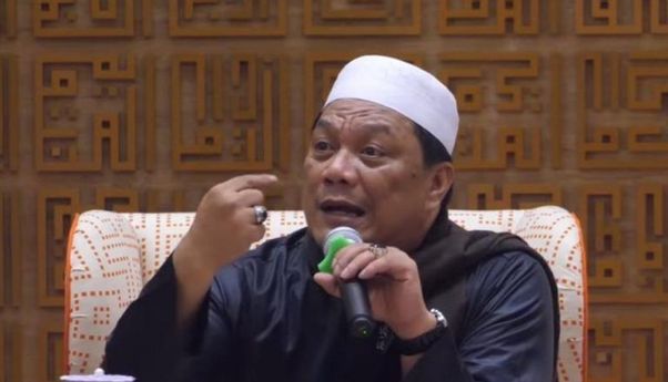 Kabar Terbaru Tersangka Penistaan Agama Yahya Waloni Setelah Dilarikan ke RS Polri