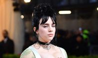 Billie Eilish Debut Akting di Serial Swarm, Perankan Pimpinan Sekte