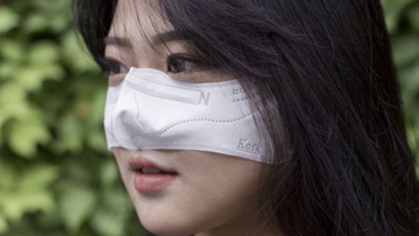 Viral Bentuk Masker dari Korea Selatan! Hidung Saja yang Ditutup, Mulut Bisa Dipakai Buat Makan dan Minum