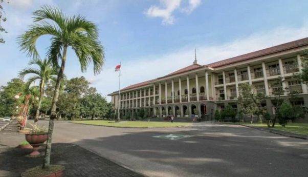 UGM Siap Hadapi Gugatan Rp69 Triliun terkait Polemik Ijazah Jokowi