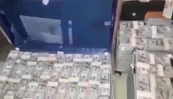 Bikin Bingung! Penemuan Uang Berkoper-koper di Rumah Ferdy Sambo: Mabes Polri Sebut Hoax, tapi Kompolnas Justru Benarkan