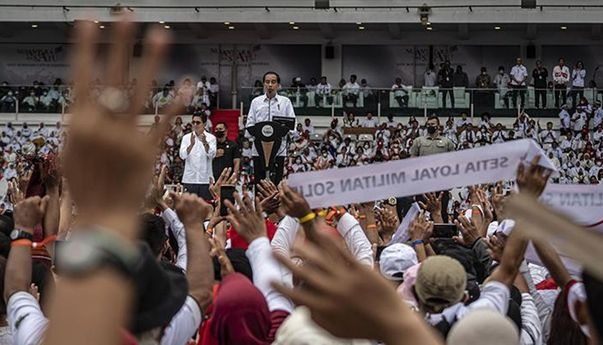Jelaskan Pemimpin Rambut Putih, Jokowi: Seperti Hatta Rajasa, Ganjar, termasuk Prabowo