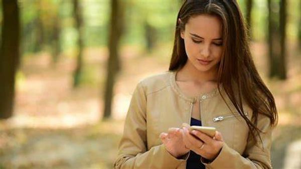 Empat Platform Raksasa Media Sosial Ini Berkomitmen Tingkatkan Keamanan Perempuan di Dunia Digital