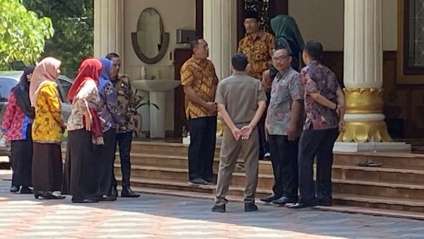 Bupati Sidoarjo Gus Muhdlor Tetap Ikut Halalbihalal usai Ditetapkan Tersangka Korupsi KPK