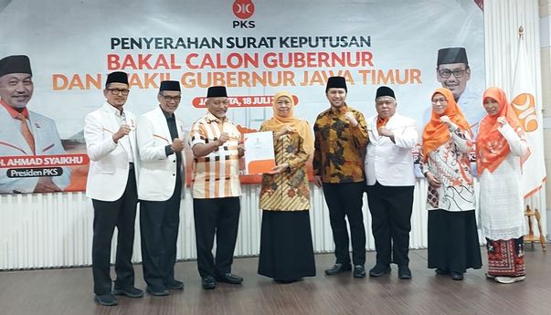 Resmi Diusung PKS, Khofifah: Mudah-mudahan Kemenangan Akan Semakin Dekat