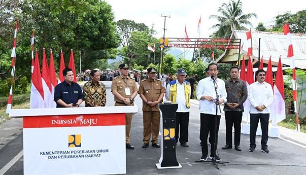 Jokowi Resmikan 27 Ruas Jalan di Sulsel, Diharapkan Bisa Perbaiki Konektivitas Antardaerah