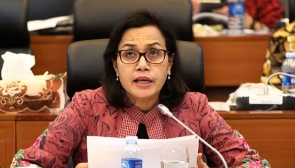 Sri Mulyani Teken Aturan Pemberian Gaji ke-13 bagi PNS dan TNI/Polri