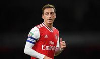 Andrey Arshavin: Mesut Ozil Menghambat Permainan Arsenal