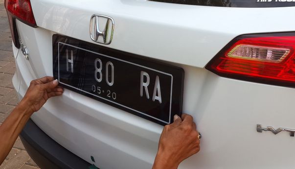 Bentuk-bentuk Plat Nomor Modifikasi yang Diperbolehkan