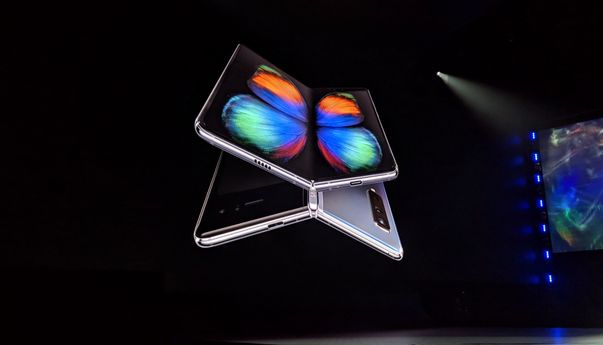 Kelebihan Ponsel Layar Lipat Samsung Galaxy Fold