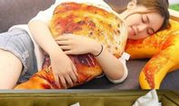 Empat Bantal Ini Bukannya Bikin Ngantuk Malah Bikin Pingin Makan