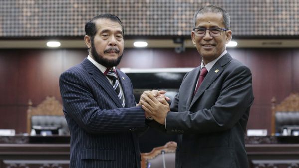 Resmi! Anwar Usman dan Saldi Isra Sah Menjadi Ketua dan Wakil Ketua MK 2023-2028