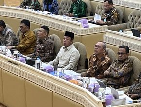 Buntut Pagar Laut, Menteri Nusron Pecat 6 Pegawai Kementerian ATR/BPN dan 2 Disanksi Berat