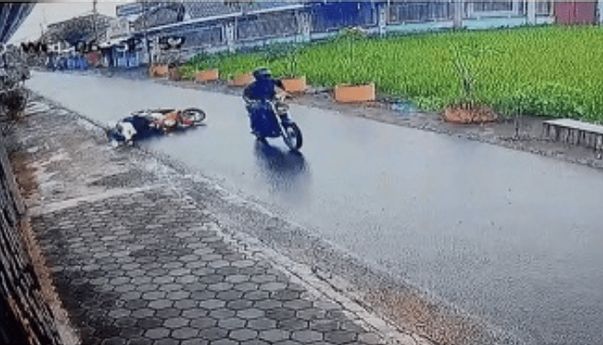 Di Hari Guru Nasional, Seorang Guru SMAN 1 Yogyakarta Dijambret Pakai RX-King