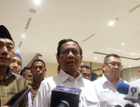 Mahfud Sebut Pemerintah Sedang Cari Solusi untuk Masalah Pengungsi Rohingya di Aceh