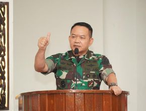 Jenderal Dudung Abdurachman Kena “Jewer” MUI: “Fokus Tumpas Perusuh dan Pembangkang NKRI”