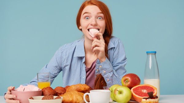 Hati-Hati! Bukannya Malah Bikin Sehat, Makan Banyak saat Sahur Memicu 5 Risiko Ini