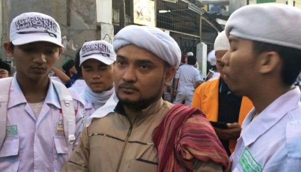 Wasekjend 212 Novel Bamukmin Minta Jokowi Segera Ditangkap: Jika Tidak, Bebaskan Habib Rizieq!