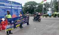Bandelnya Warga Jabodetabek Cari Jalur Tikus Hindari Penyekatan, Polda Metro: Kami Tambah Jadi 100 Titik Penyekatan