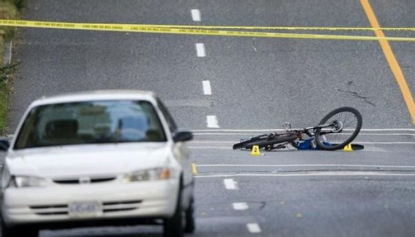 Berita Jogja: Hati-Hati saat Menyebrang, Mobil Tabrak Pesepeda hingga Tewas