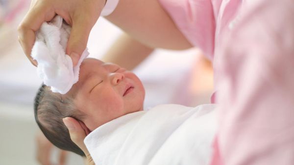 Beragam Fakta Menarik Seputar Bayi Baru Lahir