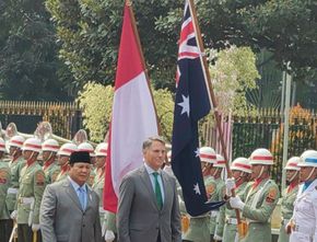 Prabowo Terima Kunjungan Wakil PM Sekaligus Menhan Australia di Kantor Kemenhan