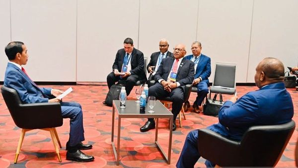 Jokowi Bertemu dengan PM Papua Nugini dan PM Fiji di Sela KTT APEC San Francisco