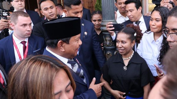 Prabowo Ingin Tambah Jumlah Pelajar Indonesia di Rusia dengan Program Beasiswa