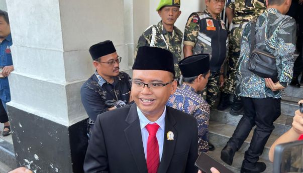 Anak Dedi Mulyadi Dilantik sebagai Anggota DPRD Jabar Periode 2024-2029