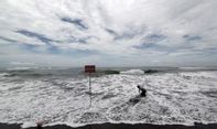 Berita Jogja: Pantai Selatan Kembali Makan Korban, Wisatawan dari Madiun Terseret Ombak Parangtritis
