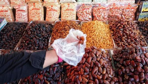Jelang Ramadhan 2023, Impor Kurma dan Lembu Meningkat Tajam