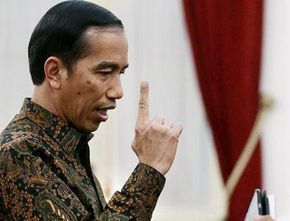 Berita Terkini: Presiden Jokowi Ingatkan Pentingnya ‘Gas dan Rem’ di Masa Pandemi Corona