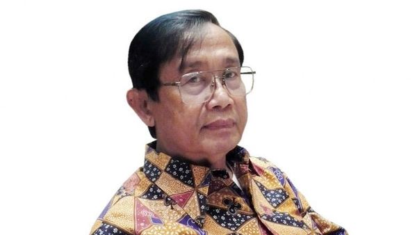 Berita Terbaru: Terjatuh! Sastrawan Ajip Rosidi Dirawat di RSUD Tidar