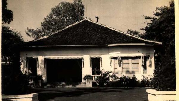Ternyata Rumah Soekarno di Jalan Pegangsaan Timur adalah Milik Faradj Martak