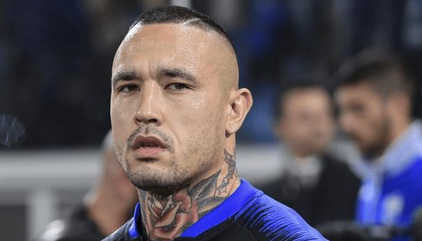 Bantu Tanggulangi Corona, Radja Nainggolan Bagi Makanan Gratis di Italia