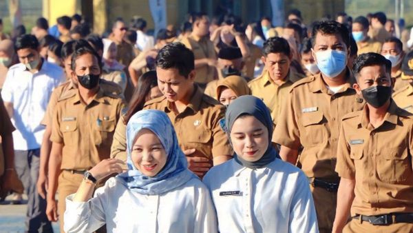 Penasaran Berapa Gaji dan Tunjangan PNS Lulusan SMA 2024? Cek di Sini