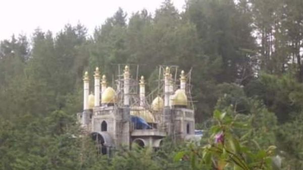 Masjid di Tengah Hutan Ditemukan di Sulawesi Selatan, Seperti Apa Fakta-faktanya?