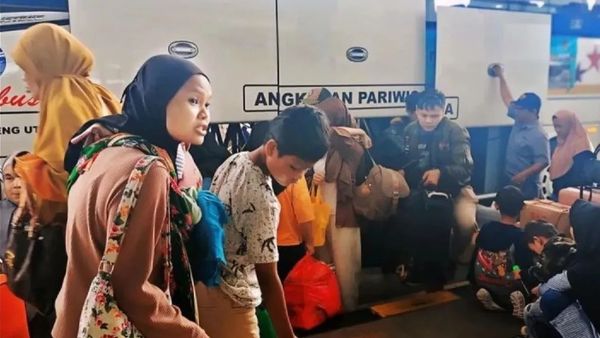 Pemprov DKI Catat 1.038 Pendatang Baru Tiba di Jakarta usai Arus Balik Lebaran