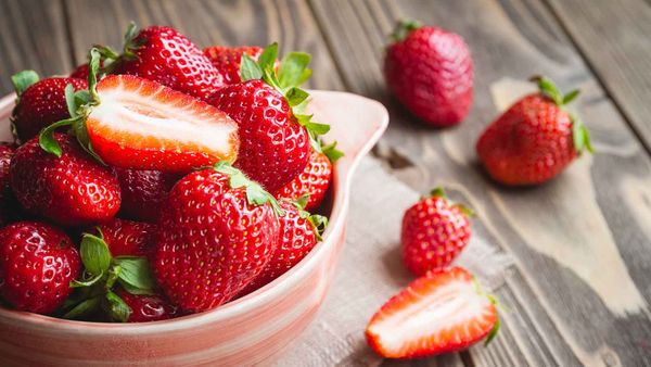 Mengintip Manfaat Strawberry untuk Kesehatan Ibu Hamil