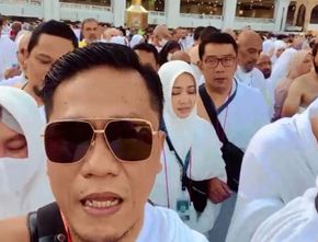 Helmi Felis Soal Gus Miftah yang Selfie saat Tawaf di Ka’bah: Konslet Ni Orang, Sama Saja Ruku Sambil Selfie