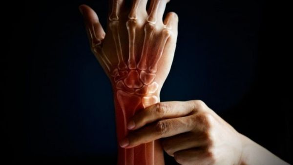 Belajar Biologi! 5 Fungsi Tulang Pergelangan Tangan Manusia