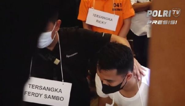Terungkap Dua Pisau yang Dipakai Kuat Maruf Ancam Brigadir J Naik ke Atas