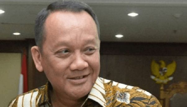 Sayembara iphone 11, Benarkah Buronan Nurhadi Ada di Rumahnya? Sayembara iphone 11, Benarkah Buronan Nurhadi Ada di Rumahnya?