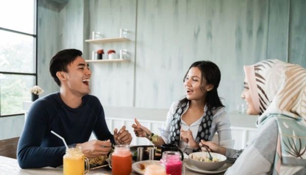 Penelitian di AS Sebut Orang Dewasa Kehilangan Selera Humor Pada Usia 23 Tahun