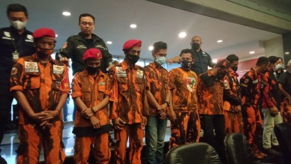 Demo Ricuh Keroyok Polisi, Kabid Humas: Ini Adalah Anggota Ormas Pemuda Pancasila